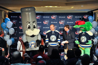 Illustration for article titled Name That Mascot Dong!